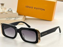 Picture of LV Sunglasses _SKUfw56601556fw